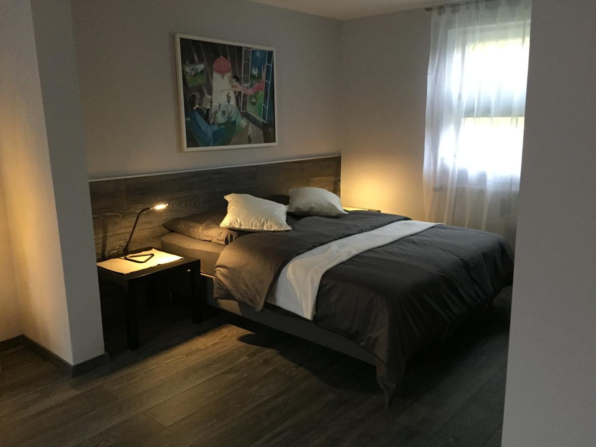 Engels Hof Wolfsburg Buitenkant foto